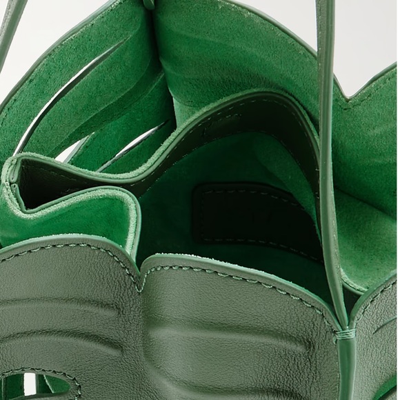 STAUD Palm leaf leather bucket bag - Picture 6 of 10